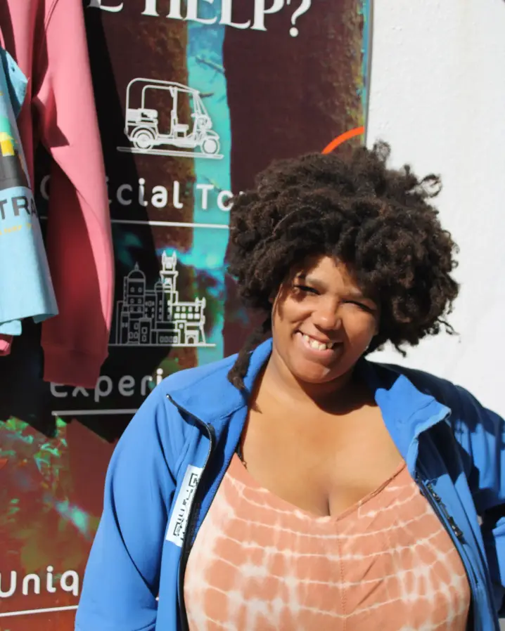 Sara, from the YourTuk team in Sintra